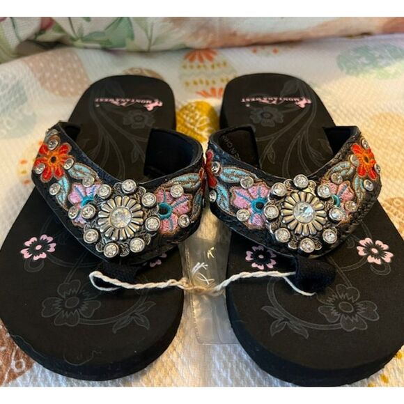 NWOT MONTANA WEST GIRLS SIZE S/M 12-13 RHINESTONE FLIP FLOPS - Picture 4 of 11